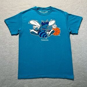 Mitchell & Ness Charlotte Hornets T-Shirt Men’s Medium Teal NBA Retro
